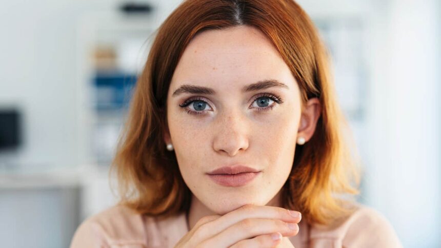 11 Obiceiuri Care Îți Arată Imediat Că Cineva a Crescut în Sărăcie Aleasă 1 11 habits that instantly reveal someone was raised by extremely frugal parents 68705e4b22178