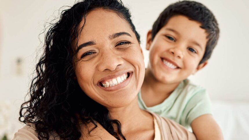 11 Obiceiuri Inteligente ale Părinților care Cres cei Mai Puternici Copii 1 11 smart habits of parents who raise the most resilient kids 68797bdeb3eaa