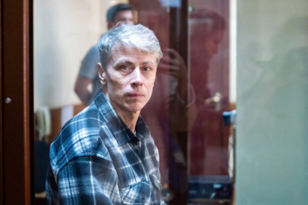 3 ani de inchisoare pentru 84 de lei 1500 de ruble pedeapsa primita de catre un rus pentru donatii catre fundatia lui navalnii 68767ecfce5c4