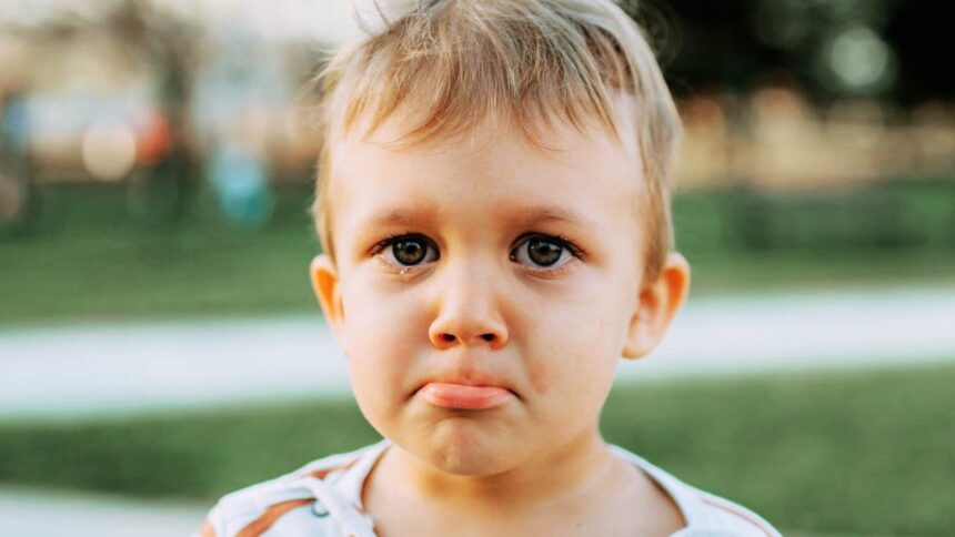 3 Modalități prin care părinții contribuie neintenționat la lipsa de siguranță a copiilor lor 1 3 ways parents unknowingly raise children who dont feel safe 686c4b9a69092