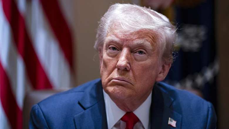 Tarifele impuse de Donald Trump pun în dificultate exportatorii europeni: „Ne îndreptăm spre o situație fără învingători.” 1 amenintarea tarifelor lui donald trump zdruncina exportatorii din ue va fi o situatie fara castigatori 687dd4d5a3ff4