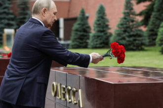 analiza armata ucraineana mai poate rezista 6 luni fara ajutor occidental care e scopul final al lui putin si ce legatura are cu romania 68636dc876a31