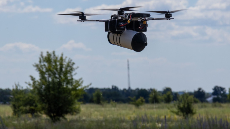 Sfârșitul dominației dronelor: Generalul american afirmă că, în ciuda aparențelor, acestea nu sunt de neoprit 1 analiza suprematia dronelor a luat sfarsit general sua desi par niste arme aproape perfecte ele nu mai sunt invincibile 686f3bbcb25f9