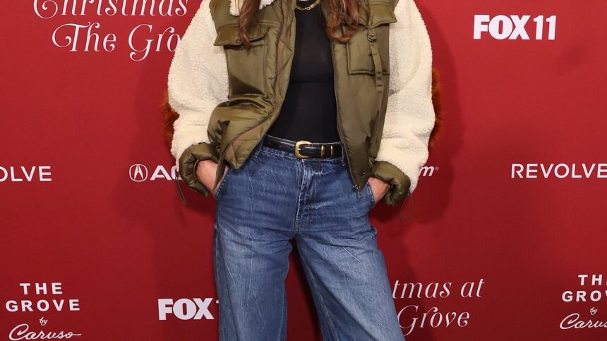 Fosta soție a lui Armie Hammer, Elizabeth Chambers, a fost victima unei tentative de intrare prin efracție la locuința sa din Los Angeles. 1 armie hammers ex wife elizabeth chambers targeted in attempted break in at her home in la 68753ad116f80