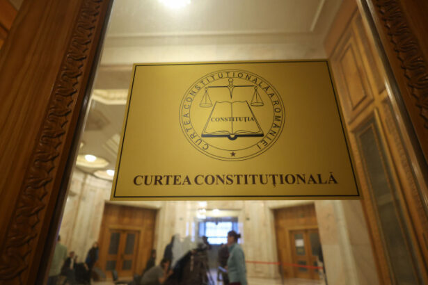 aur a atacat la ccr legea cu masurile fiscal bugetare pentru care guvernul bolojan si a angajat raspunderea in fata parlamentului 68761a7b9aadc