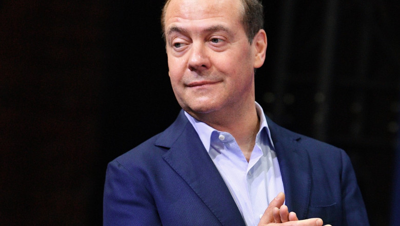 Mesajul alarmant al lui Dmitri Medvedev adresat lui Donald Trump: o escaladare spre conflict 1 avertismentul lui dmitri medvedev pentru donald trump un pas catre razboi 68887c4da17ea