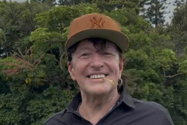 bon jovi star richie samboras devastating injury is revealed as guitarist says he has new lease of life 6871aca26c268