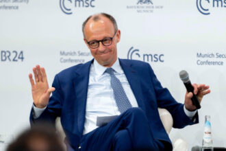 cancelarul german friedrich merz a avut informatii in martie ca donald trump avea sa anunte in congres iesirea sua din nato politico 68636407a982d