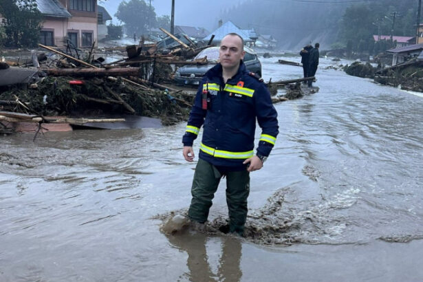 cj neamt aloca un fond de rezerva de 300 000 lei si renunta la spectacole si festivaluri ca sa ajute victimele inundatiilor 6889093a3abac