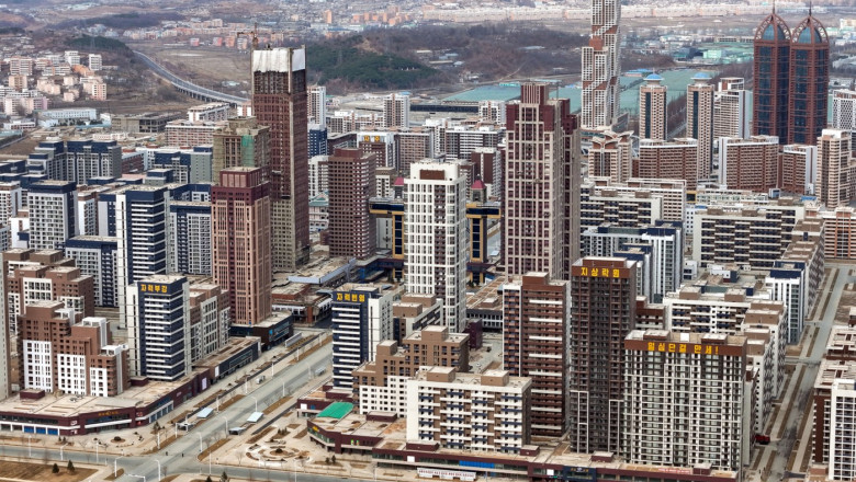 Coreea de Nord închide porțile pentru influencerii din Occident: Ce preț are o aventură în regatul lui Kim? 1 coreea de nord refuza sa primeasca influenceri occidentali in vizite turistice cat costa o excursie in tara lui kim 686b83efcbd3f