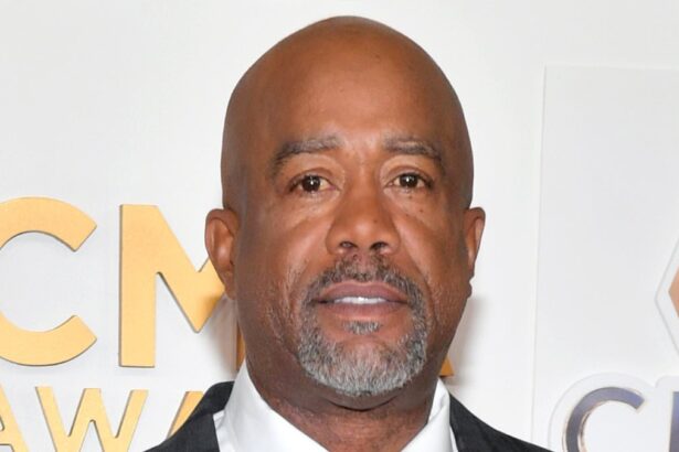 country star darius rucker unexpectedly ends concert mid set and admits hes never done this before 68786daa34b3e