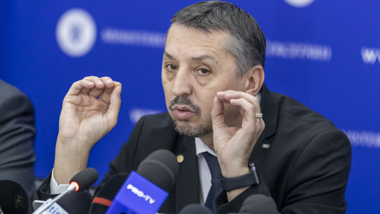 Daniel David: „Premierul poate conta pe demisia mea. În educație și cercetare, nu facem compromisuri cu oamenii.” 1 daniel david premierul are demisia mea pe masa din educatie si cercetare nu dam oameni afara 6863a28dda93d