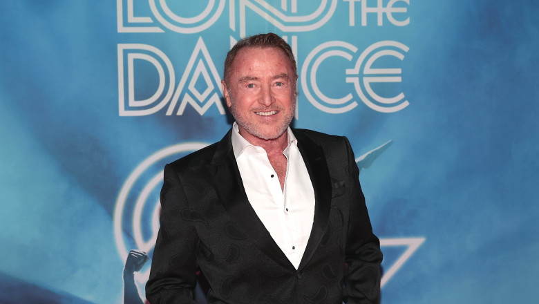 Michael Flatley aspiră la președinția Irlandei, iar Conor McGregor ar putea fi rivalul său. Ce dată au alegerile? 1 dansatorul michael flatley vrea sa fie presedintele irlandei l ar putea avea contracandidat pe conor mcgregor cand au loc alegerile 6883a006cc0b5