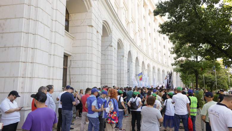 dialog intre ministrul nazare si sindicalistii anaf ne a spus ca a gasit nota de plata pe masa da dar nu noi am facut consumatia 686ff3b66e906