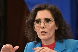 eu urged to build stockpiles to prepare for pandemic natural disaster or invasion 686e606505a54