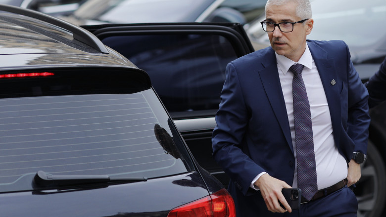 Radu Marinescu declară că reducerea sporurilor este „o soluție de moment”. Ce opinie are ministrul Justiției despre impasul instanțelor? 1 exclusiv radu marinescu afirma ca taierea sporurilor e o masura temporara ce spune ministrul justitiei despre un blocaj al instantelor 6863f9d403df7