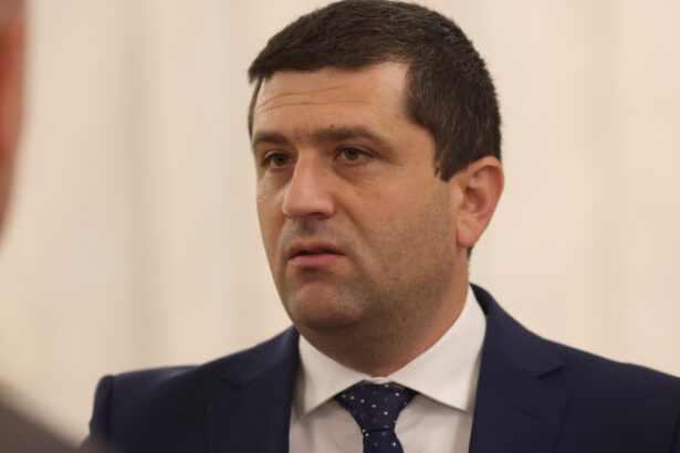 exclusiv radu miruta despre sporurile uriase la stat manageri cu salarii de 50 000 de lei lunar si contracte care nu reflecta realitatea 686b4b77d4bb7