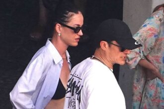 exclusiveexes katy perry and orlando bloom crash jeff bezos and lauren sanchezs honeymoon aboard luxury yacht 686bfff222999