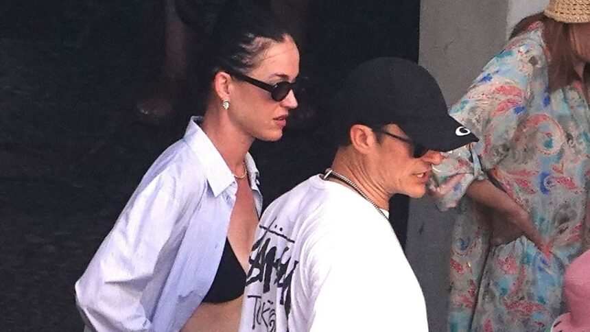 Katy Perry și Orlando Bloom, surpriza neprevăzută a lunii de miere a lui Jeff Bezos și Lauren Sánchez pe un iaht de lux. 1 exclusiveexes katy perry and orlando bloom crash jeff bezos and lauren sanchezs honeymoon aboard luxury yacht 686bfff222999