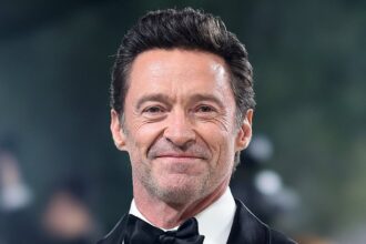exclusivehugh jackman suffers over sutton foster as insider lifts the lid on whats really happening behind the scenes 68753ecac08da
