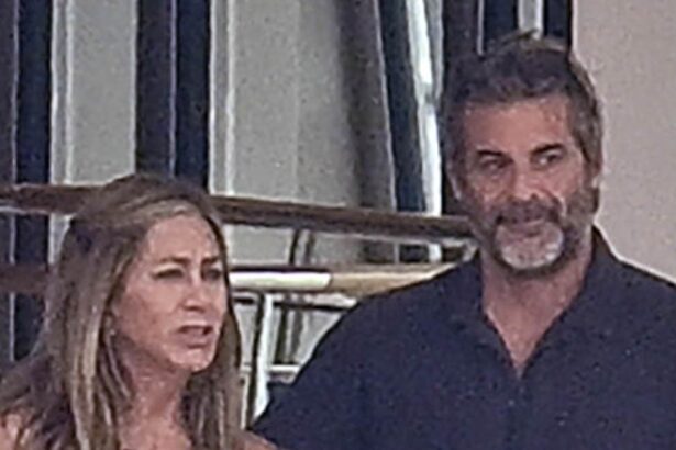 exclusivejennifer aniston hard launches hot new lover as intimate snaps of vacation with friends co star emerge 687173d7405ae