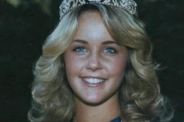 exclusiveshe was on a massive 60s tv show as a child who is this beauty hint its not charlize theron 687114a4ab4ac