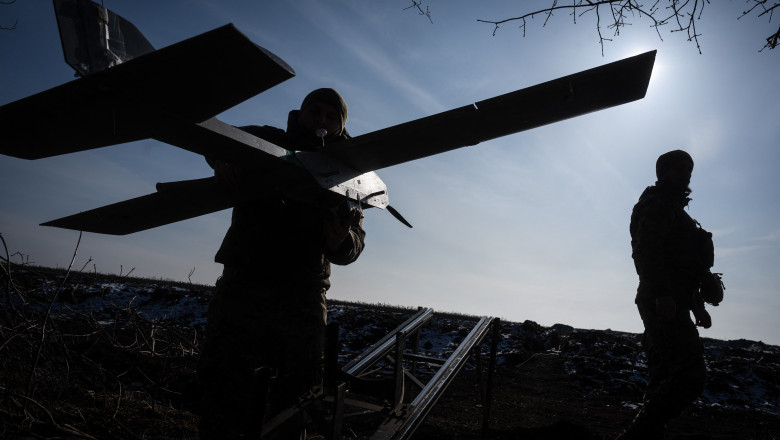 Privind spre războiul viitorului: Emergența „a treia revoluție tehnologică” în conflictul din Ucraina. 1 fereastra spre razboiul viitorului cum se contureaza in ucraina a treia revolutie tehnologica a conflictului armat 686e8d3a8d993