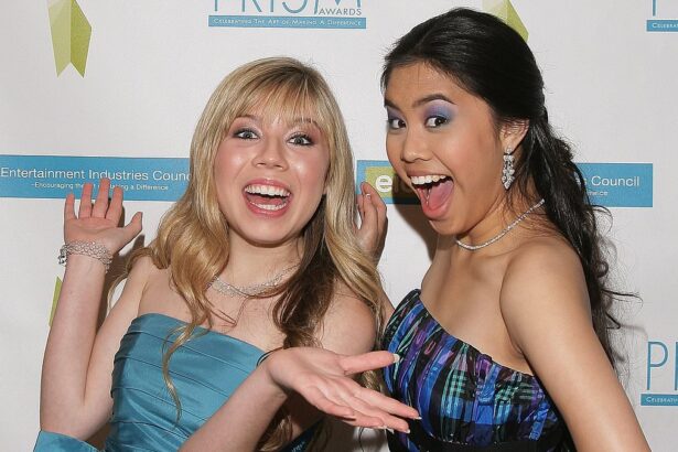 former disney channel star that acted with sabrina carpenter claims mom was financially abusive 686c2c3b9271d