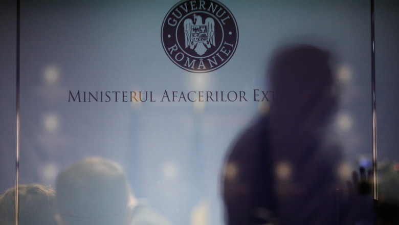 Tamila Cristescu lansează un atac dur la adresa ministrului de Externe, Oana Țoiu, după demiterea acesteia din funcția de viceconsul în SUA. 1 foto tamila cristescu mesaj vulgar la adresa ministrului de externe oana toiu dupa ce a fost concediata din functia de viceconsul in sua 687141019a917