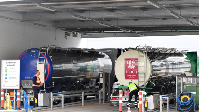 Franța solicită UE să implementeze „obstacole fiscale” pentru a proteja industria autohtonă de importurile din China care o amenință. 1 franta vrea ca ue sa impuna bariere tarifare pentru a face fata importurilor de produse din china ne ucid industria 686a0177c0694