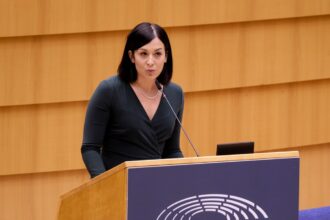 hungary opposition figures urge democrats to organize against autocratic takeover by trump 6877cb66e72b5