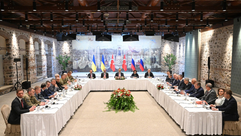 Negocieri reluate la Istanbul între Ucraina și Turcia: Dmitri Peskov avertizează: „Nu sperați la miracole.” 1 in aceasta seara reincep negocierile ucraina turcia de la istanbul dmitri peskov nu va asteptati la minuni 6881000d9bc3a