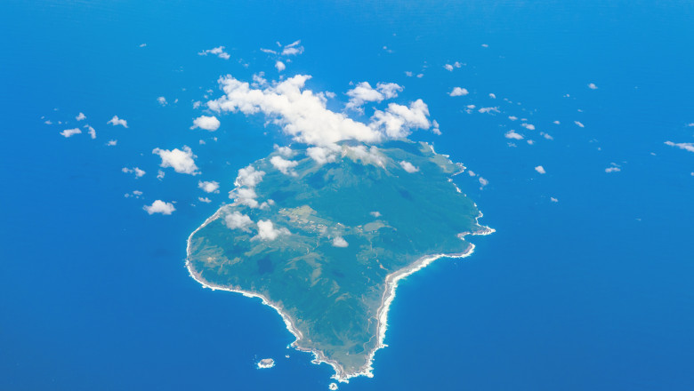 Insule zguduite de 900 de cutremure în doar două săptămâni: „Frica de a adormi te cuprinde.” Specialiștii trag un semnal de alarmă privind un seism devastator în apropiere. 1 insule terorizate de 900 de cutremure in doua saptamani iti e frica si sa adormi expertii avertizeaza ca se apropie un seism major 686648f709239