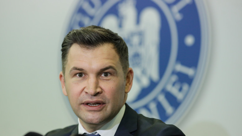 Ionuț Stroe (PNL) respinge inițiativa Oanei Țoiu (USR) legată de taxele consulare: o abordare riscantă ce intensifică nemulțumirile. 1 ionut stroe pnl critica propunerea oanei toiu usr privind taxele consulare e un drum periculos care alimenteaza frustrarea 687e3f5870b0b