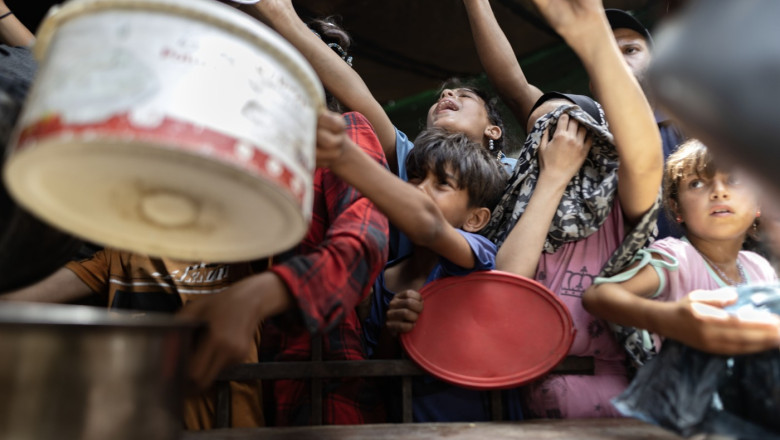 Israelul a lansat ajutoare umanitare în Fâșia Gaza, dar ministrul Securității Naționale denunță o cedare în fața Hamas 1 israelul a anuntat ca a parasutat ajutoare umanitare in fasia gaza ministrul securitatii nationale acuza o capitulare in fata hamas 6885e3e1c1e9b