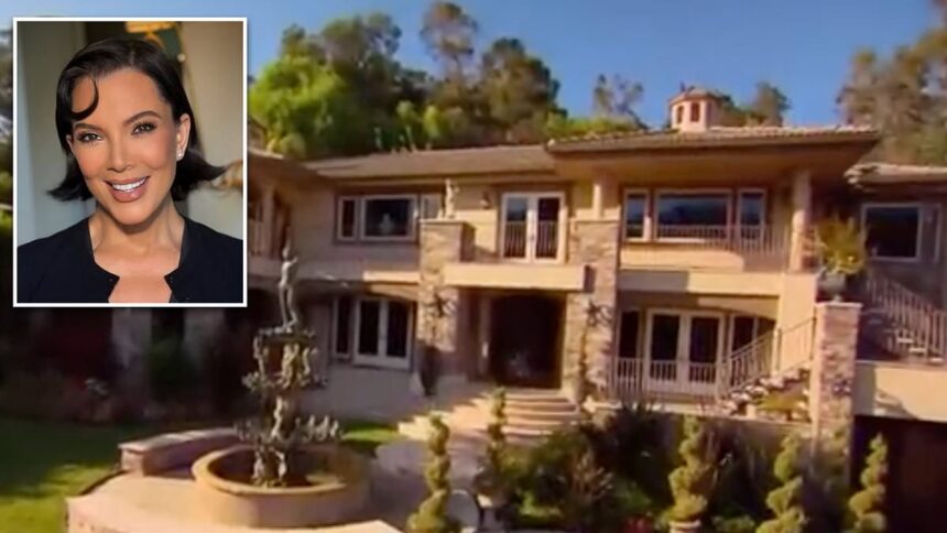 Reședința familiei Kardashian, scoasă la vânzare pentru 8,9 milioane de dolari. 1 keeping up with the kardashians mansion hits the real estate market for 8 9m 6879738443985