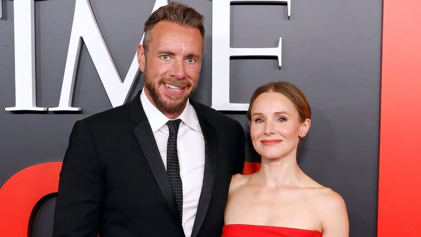 Dax Shepard, soțul lui Kristen Bell, își surprinde soția cu o fotografie nudă pentru a celebra nominalizarea acesteia la premiile Emmy. 1 kristen bells husband dax shepard posts nude photo of actress to celebrate her emmy nomination 68772e9e3f71f