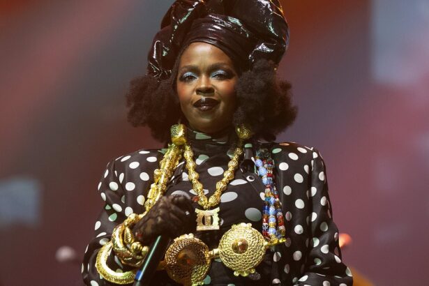 lauryn hill breaks silence on performing to almost empty stadium at 3 30am after massive delay 686df0d8695c9