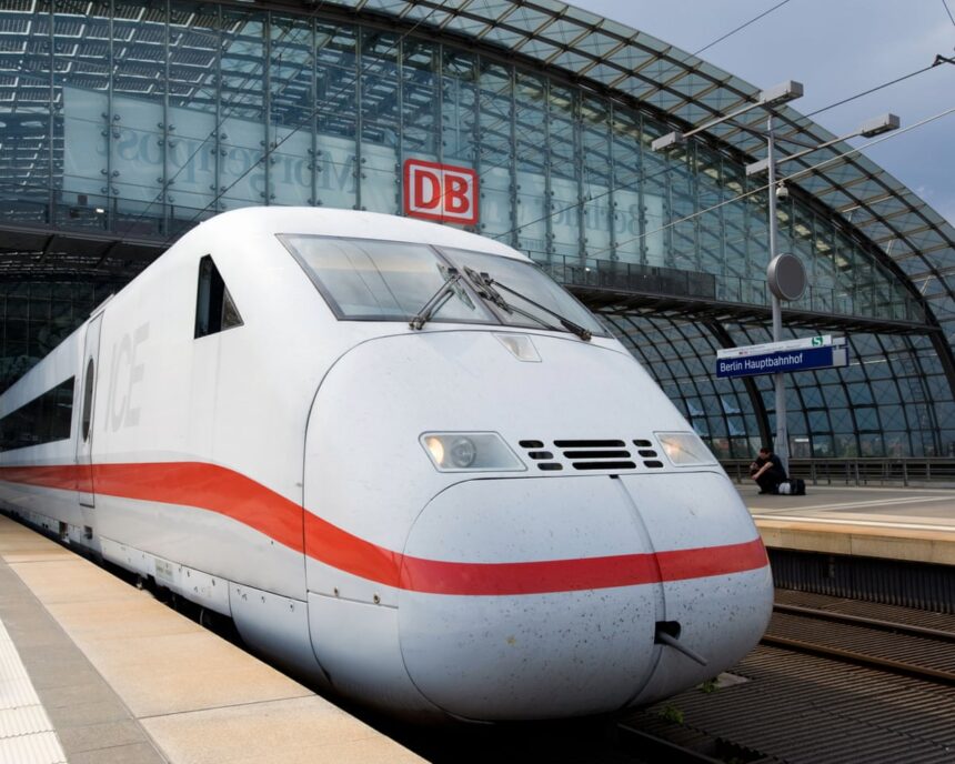 Proiecte de trenuri Londra-Berlin pentru echipa de lucru britanico-germană în domeniul feroviar. 1 london berlin trains on the drawing board for uk german rail taskforce 687937079bfe7