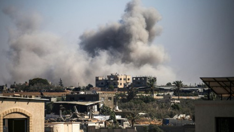 Tragedie în Gaza: copii nevinovați pier în urma unei rachete israeliene în timp ce căutau apă; armata recunoaște o „eroare”. 1 mai multi copii din gaza au fost ucisi de o racheta israeliana in timp ce asteptau sa ia apa armata transmite ca a fost o eroare 6873e57cea3a0