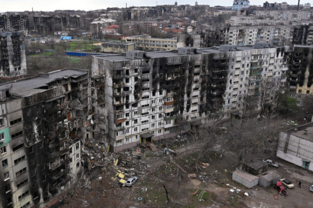 mariupol este o rana deschisa localnicii contrazic moscova potrivit careia viata in orasul ocupat a revenit la normal 68636849dd2c9