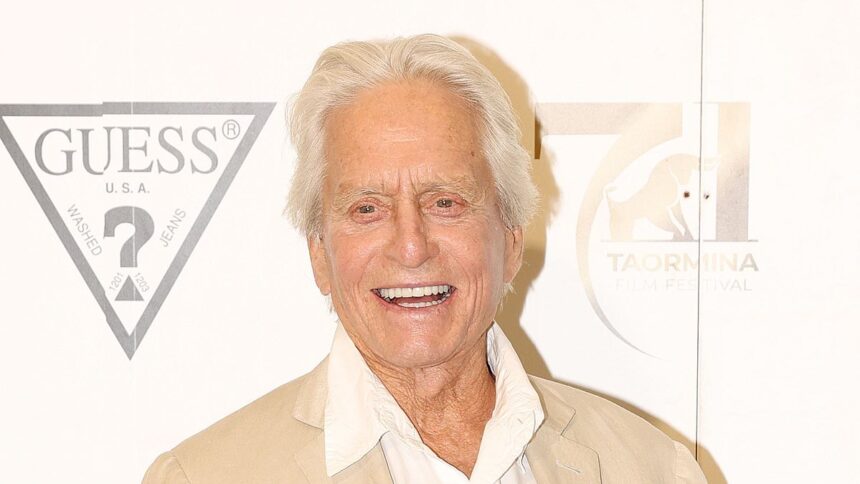 Michael Douglas, la vârsta de 80 de ani, dezvăluie motivele pentru care nu mai are de gând să revină pe marile ecrane. 1 michael douglas 80 explains why he has no real intentions of acting ever again 686b1b8991ec4