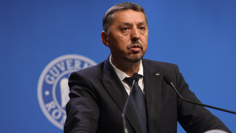 Ministrul Educației dezvăluie o reducere a tarifelor pentru plata cu ora: „Educația a avut și continuă să aibă un rol în acest deficit enorm.” 1 ministrul educatiei anunta ca va scadea valoarea pentru plata cu ora la acest deficit urias educatia a avut si are o contributie 686cdaf04e280