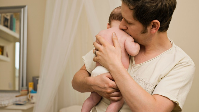 Spania introduce un concediu parental extins, oferind taților una dintre cele mai generoase perioade de sprijin financiar pentru îngrijirea copilului din Europa 1 noul concediu parental din spania ofera tatilor una dintre cele mai lungi perioade platite pentru cresterea copilului din europa 6889deb39a87a