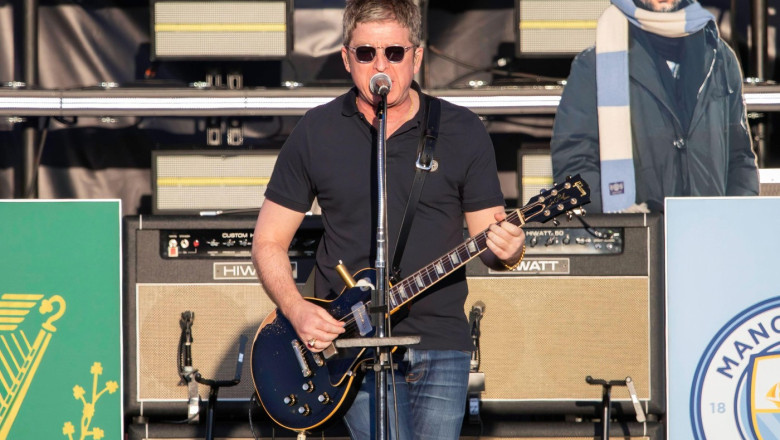 Oasis asigură fanii că sunt în siguranță după incidentul de la concertul Coldplay: Indiferent de dragostea voastră, totul va fi bine. 1 oasis le transmite fanilor ca sunt in siguranta dupa incidentul de la concertul coldplay nu ne intereseaza cu cine va iubiti 687f36efa31cf