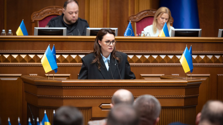 Parlamentul Ucrainei a aprobat numirea noului premier, iar Iulia Svîrîdenko a dezvăluit prima sa măsură îndrăzneață. 1 parlamentul ucrainean a votat pentru investirea noului premier prima masura radicala anuntata de catre iulia sviridenko 6878f0e1d1693