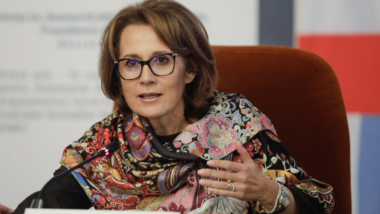 Pauliuc (PNL) solicită lămuriri din partea lui Anastasiu despre componența grupului de lucru pentru companiile de stat: este esențială transparența. 1 pauliuc pnl ii cere lui anastasiu sa spuna cine face parte din grupul de lucru privind companiile de stat e nevoie de transparenta 687f7b40e4c36