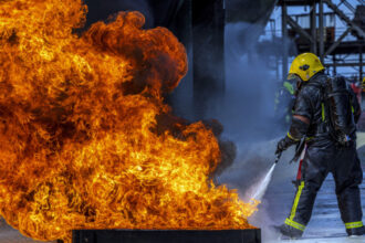 polonia sustine ca serviciile secrete ruse au angajat un columbian pentru a provoca incendii asemanari cu un caz din romania 6889c47006593