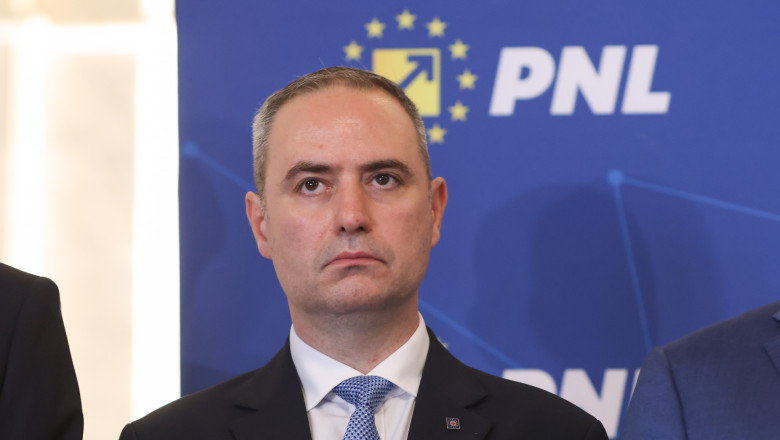 Clarificările ministrului Finanțelor despre amânarea sau suspendarea pensiilor și salariilor, „discutate pe surse” 1 precizarile ministrului finantelor cu privire la amanarea sau blocarea pensiilor si salariilor vehiculate pe surse 68642e4db2b7b