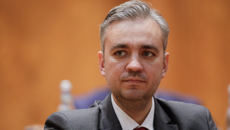 Președintele ANRE: Peste 234.000 de contracte de energie electrică au fost transferate între furnizori începând cu anul acesta. 1 presedintele anre 234 036 de contracte la energie electrica s au portat de la un furnizor la altul de la inceputul anului 6863da5f88999